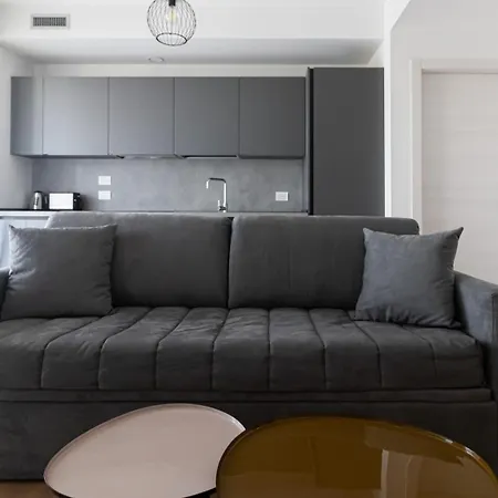 Italianway - Pasolini 70 B - Feel Uptown Apartment